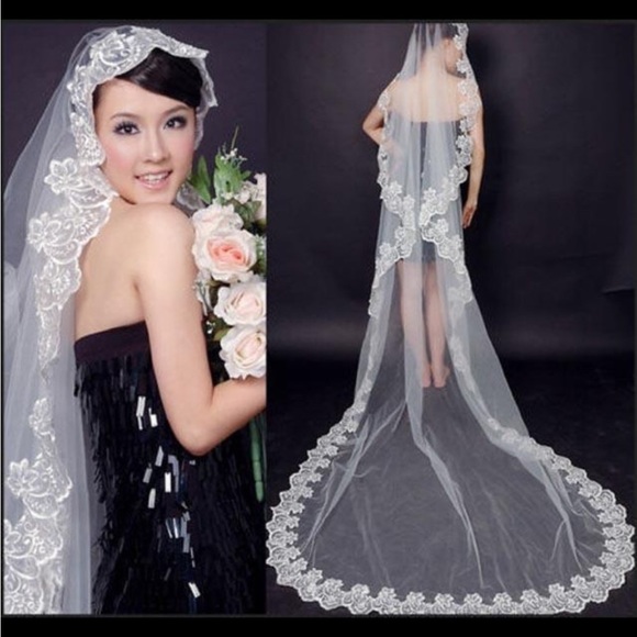 ❤️New Brides Wedding Veil. - Picture 2 of 2